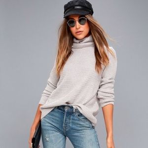 Lulus turtleneck sweater